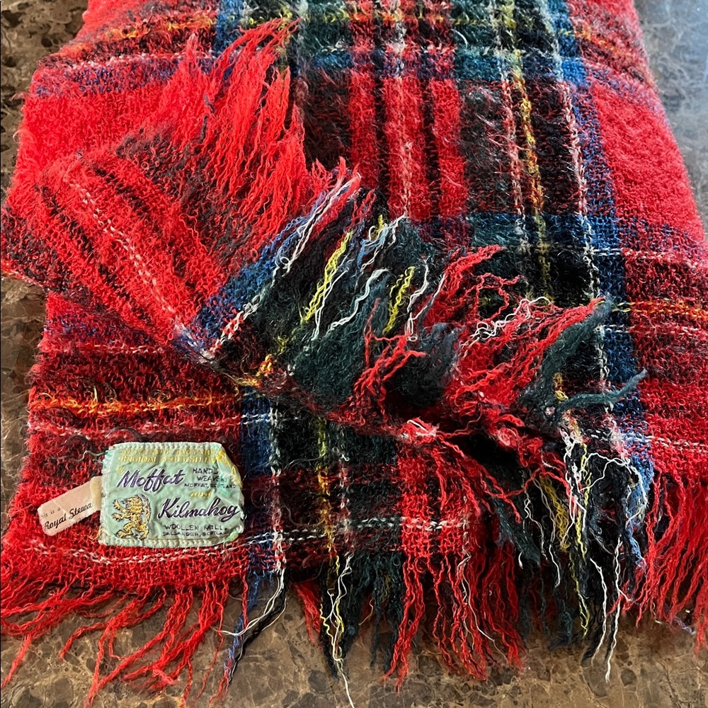 VTG Authentic Scottish Moffat/Kilmahog Woolen Tartan Throw Blanket Royal Stewart